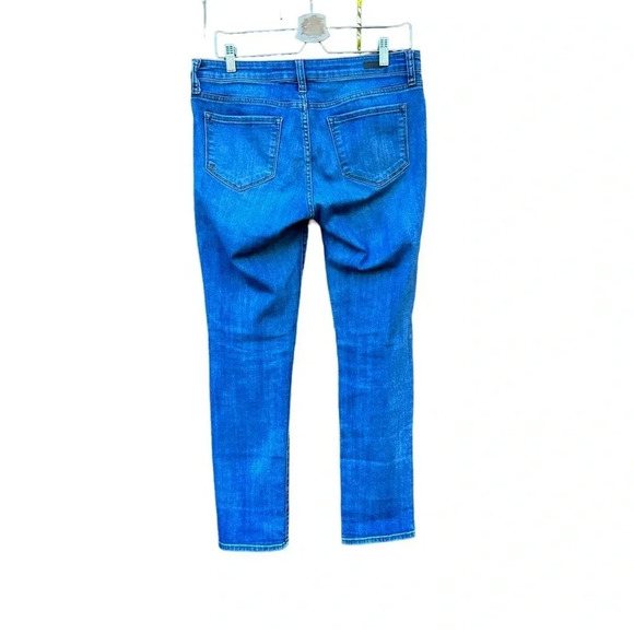 Kut from the Kloth women's size 6 distressed jeans - Picture 2 of 4